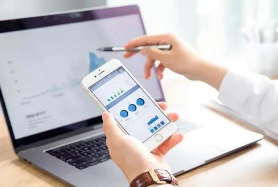 移动办公必备,软件组合协同工作,云同步无缝衔接,关键词融入解析,符合您的要求,包含了移动办公、软件组合、云同步等核心关键词,并且融入了您提供的额外关键词。标题简洁明了,能够吸引用户的注意力。